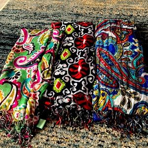 3 Vera Bradley fringe scarves